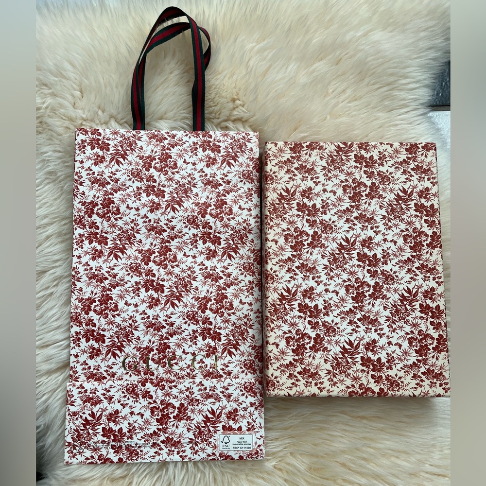 NIB 100% Auth Gucci 20ct Red and White Floral Stationery Set - Picture 8 of 10